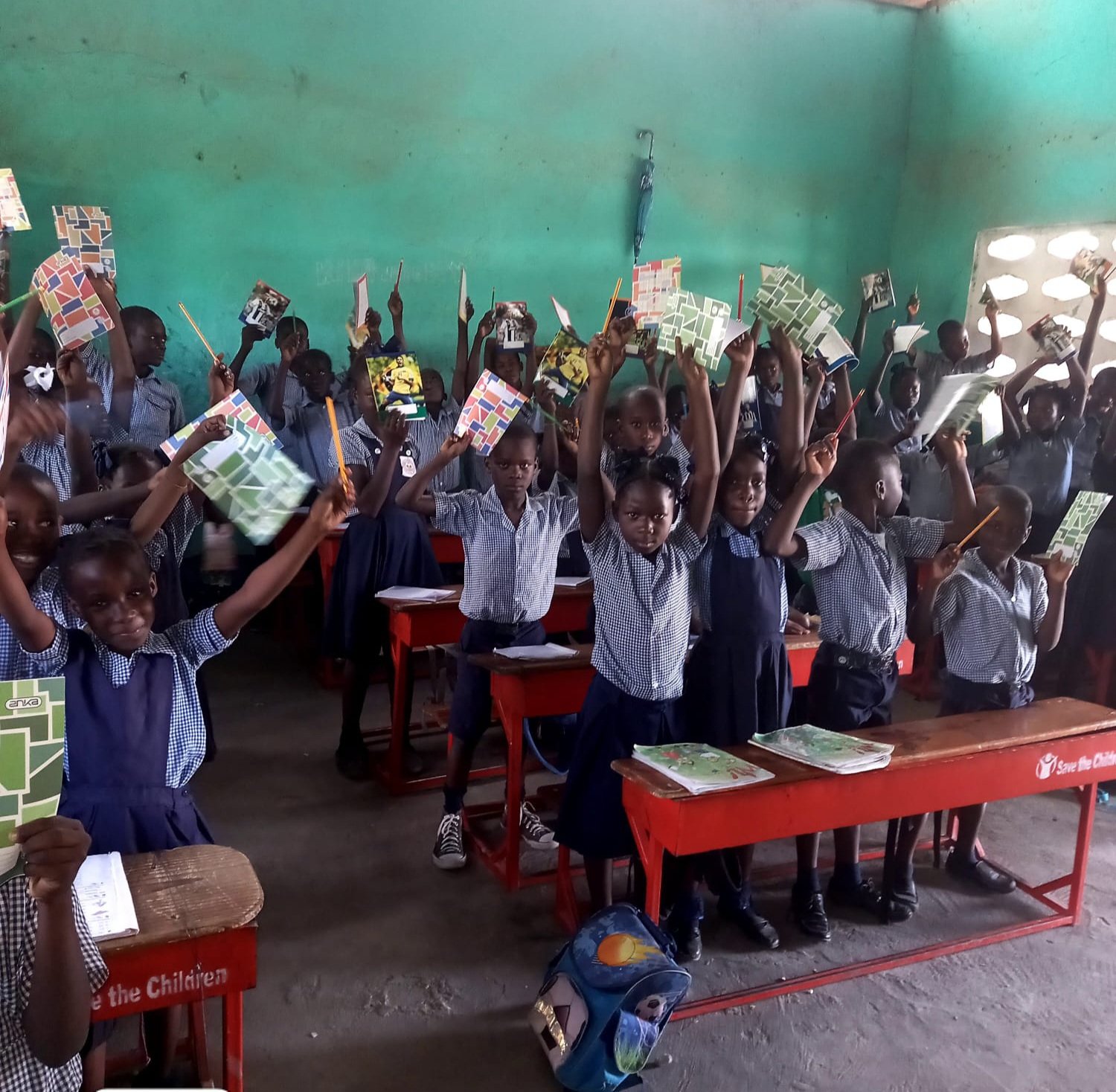 Distribution des kits scolaires